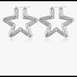 Star chunky earrings